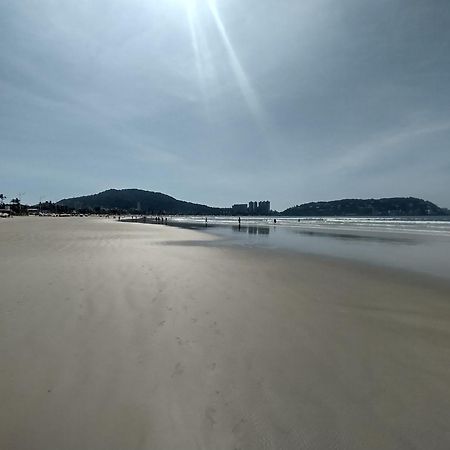 Apartamento Beira Mar - Enseada - Guaruja - 150 Metros Da Praia ภายนอก รูปภาพ