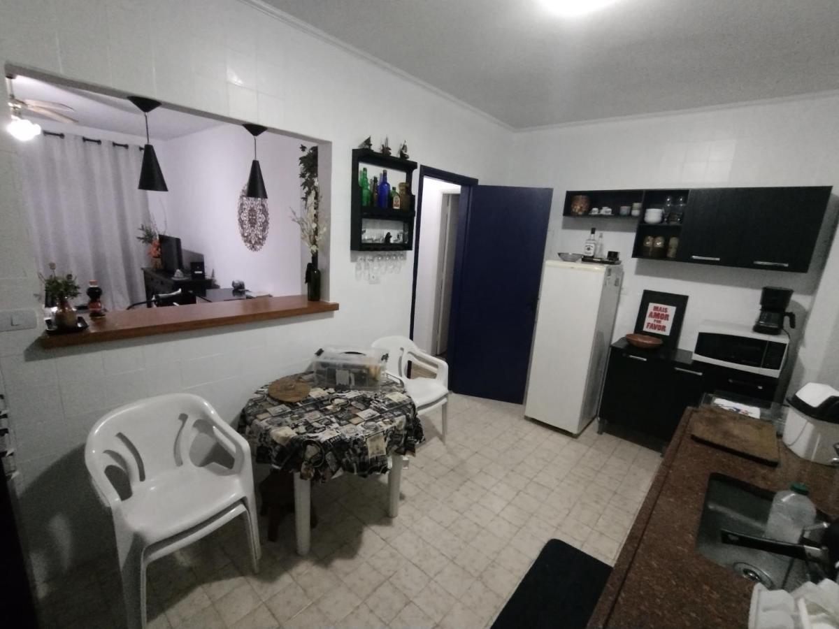 Apartamento Beira Mar - Enseada - Guaruja - 150 Metros Da Praia ภายนอก รูปภาพ